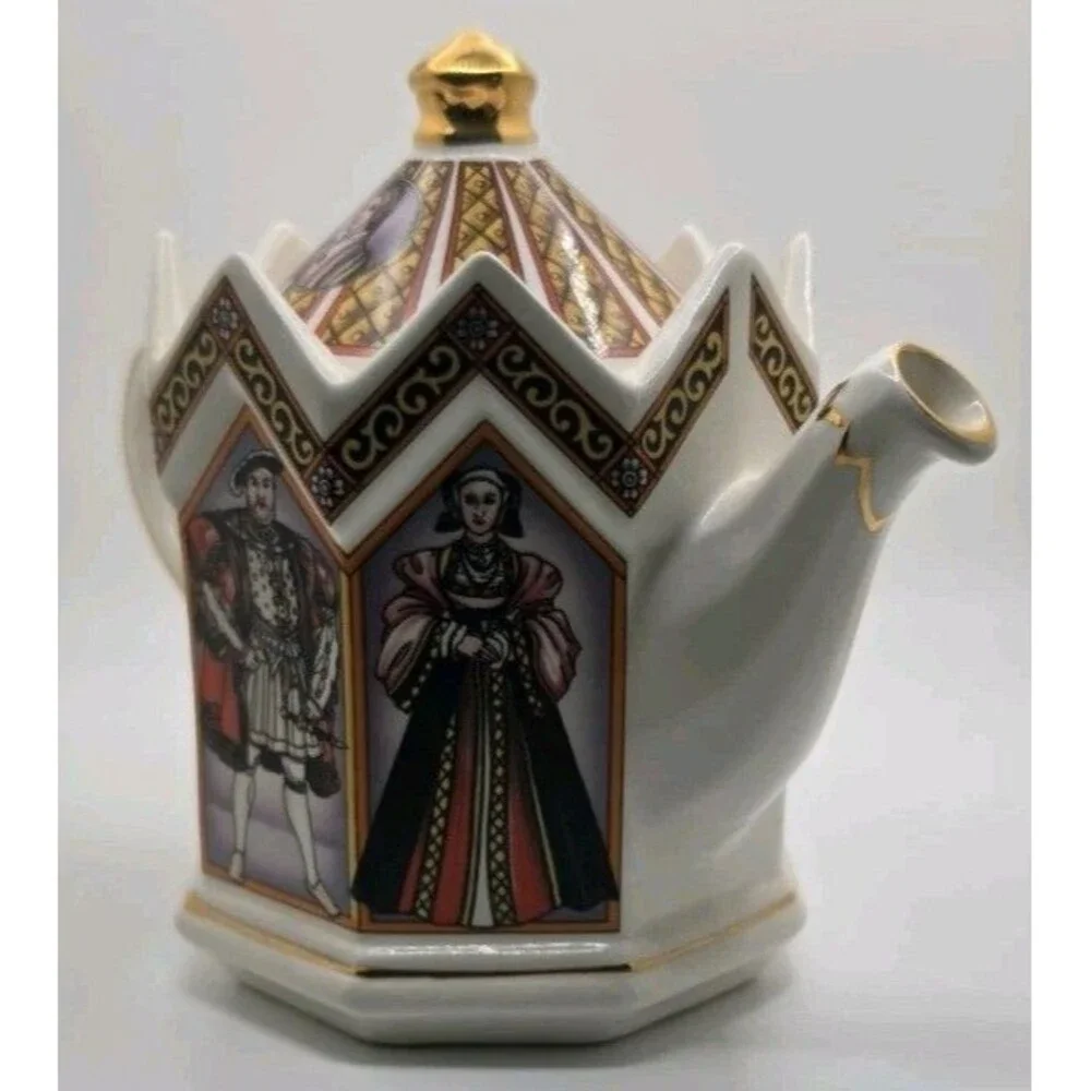 Sadler Teapot - Minister Historical Series I Henry VIII and His Six Wives